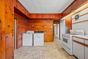 422 N Main St, Watervliet, MI 49098 - Photo 18