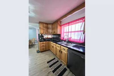 105 S Prospect Street, Saint Johns, MI 48879 - Photo 12