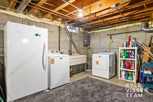 805 Rosewood Ave SE, East Grand Rapids, MI 49506 - Photo 18
