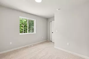 2070 Kristin Ct, Muskegon, MI 49442 - Photo 20