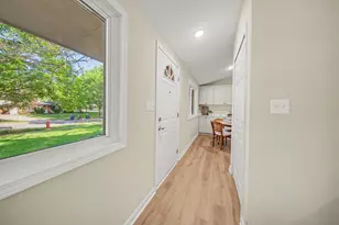 2731 Canterbury Rd, Ann Arbor, MI 48104 - Photo 20