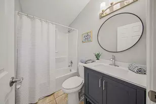 2731 Canterbury Rd, Ann Arbor, MI 48104 - Photo 18