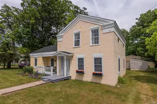 514 N Kalamazoo St, Paw Paw, MI 49079 - Photo 2