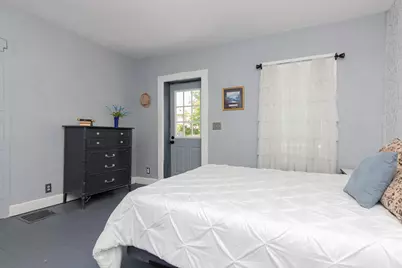 514 N Kalamazoo Street, Paw Paw, MI 49079 - Photo 22