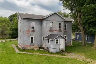 173 E Dibble St, Marcellus, MI 49067 - Photo 2