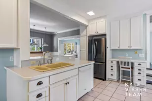 725 Gladstone Dr SE, East Grand Rapids, MI 49506 - Photo 12
