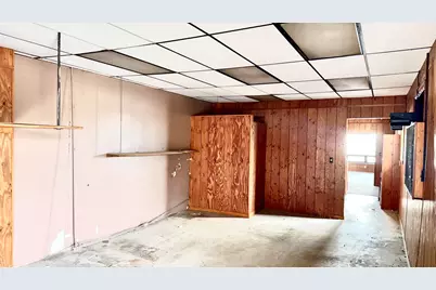 1015 E Napier Avenue, Benton Harbor, MI 49022 - Photo 14