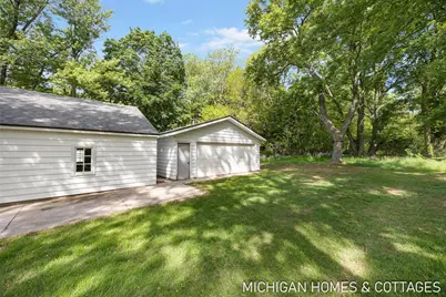10671 Chicago Drive, Zeeland, MI 49464 - Photo 16