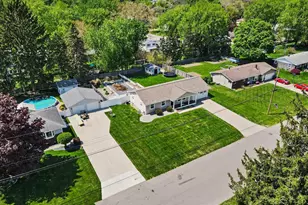 7439 Eastlane Ave, Jenison, MI 49428 - Photo 28