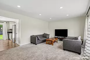 7439 Eastlane Ave, Jenison, MI 49428 - Photo 10