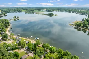 11415 Oak Dr, Delton, MI 49046 - Photo 2