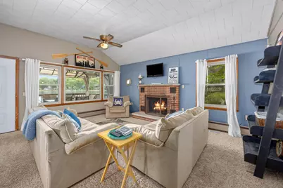 11415 Oak Drive, Delton, MI 49046 - Photo 6
