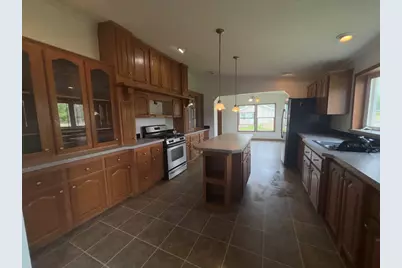 360 Deerfield Drive, Coldwater, MI 49036 - Photo 4