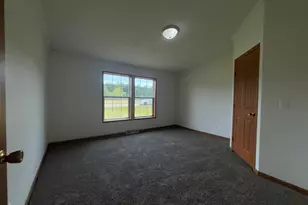 360 Deerfield Dr, Coldwater, MI 49036 - Photo 12