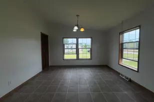 360 Deerfield Dr, Coldwater, MI 49036 - Photo 6