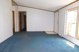 27134 Deerfield Ln, Edwardsburg, MI 49112 - Photo 4
