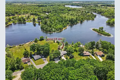 47233 Cr 380, Grand Junction, MI 49056 - Photo 2
