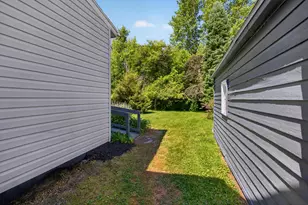 3320 Treat St, Adrian, MI 49221 - Photo 6