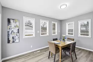 8065 Ogden Dr, Sterling Heights, MI 48314 - Photo 12