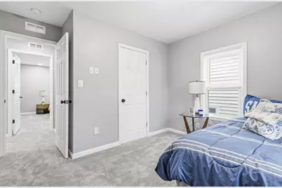 8065 Ogden Drive, Sterling Heights, MI 48314 - Photo 16