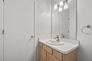 1696 Reserve Ct, Ann Arbor, MI 48103 - Photo 12
