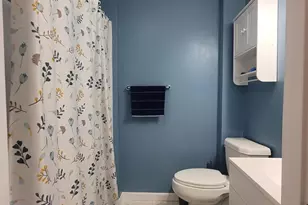 52 W Bacon St, Hillsdale, MI 49242 - Photo 16