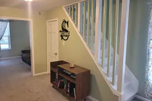52 W Bacon St, Hillsdale, MI 49242 - Photo 10