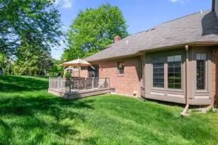 54661 Bellingham Dr, Shelby Twp, MI 48316 - Photo 4