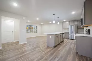 832 Winchester St, Holland, MI 49423 - Photo 8