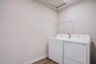 832 Winchester St, Holland, MI 49423 - Photo 24