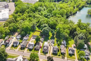 1947 Blandford Ave SW, Wyoming, MI 49519 - Photo 48
