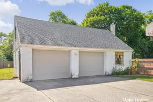 1947 Blandford Ave SW, Wyoming, MI 49519 - Photo 40