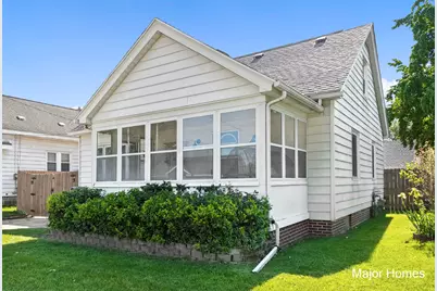 1947 Blandford Avenue SW, Wyoming, MI 49519 - Photo 2