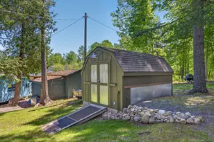 9267 Lake Dr, Reed City, MI 49677 - Photo 32