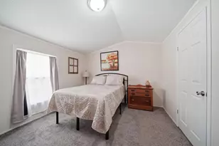80 Sterling, Adrian, MI 49221 - Photo 12