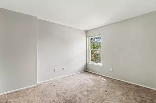 1011 N Terrace Ln, Ypsilanti, MI 48198 - Photo 20