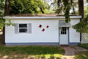 1989 Addison St, Muskegon, MI 49441 - Photo 26