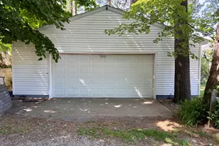 1989 Addison St, Muskegon, MI 49441 - Photo 28
