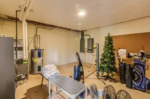 173 S Main St, Ceresco, MI 49033 - Photo 32