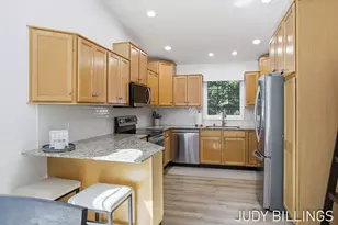 437 Amity St, Douglas, MI 49406 - Photo 12