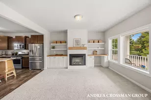 2130 Kensington Park Cir, Holland, MI 49423 - Photo 6