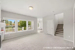 2130 Kensington Park Cir, Holland, MI 49423 - Photo 10