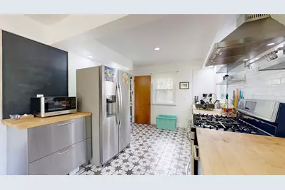 1810 E Stadium Boulevard, Ann Arbor, MI 48104 - Photo 12