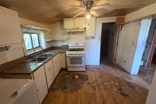 4426 12th St, Wayland, MI 49348 - Photo 8