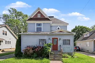 144 E 16th St, Holland, MI 49423 - Photo 2
