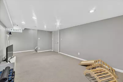 32388 Arlington Drive, Beverly Hills, MI 48025 - Photo 32