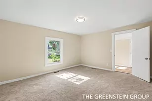 301 E North St, Greenville, MI 48838 - Photo 20