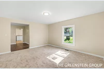 301 E North Street, Greenville, MI 48838 - Photo 24