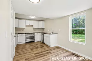 301 E North St, Greenville, MI 48838 - Photo 6
