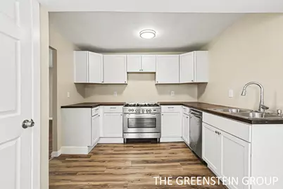 301 E North Street, Greenville, MI 48838 - Photo 8